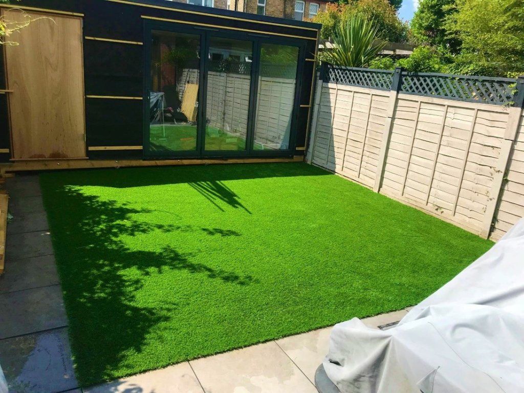 usage of artificial grass in corporate 
